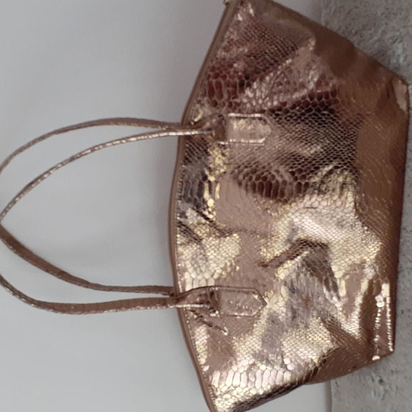 Vintage Gold Tone Tote Bag - Picture 2 of 9